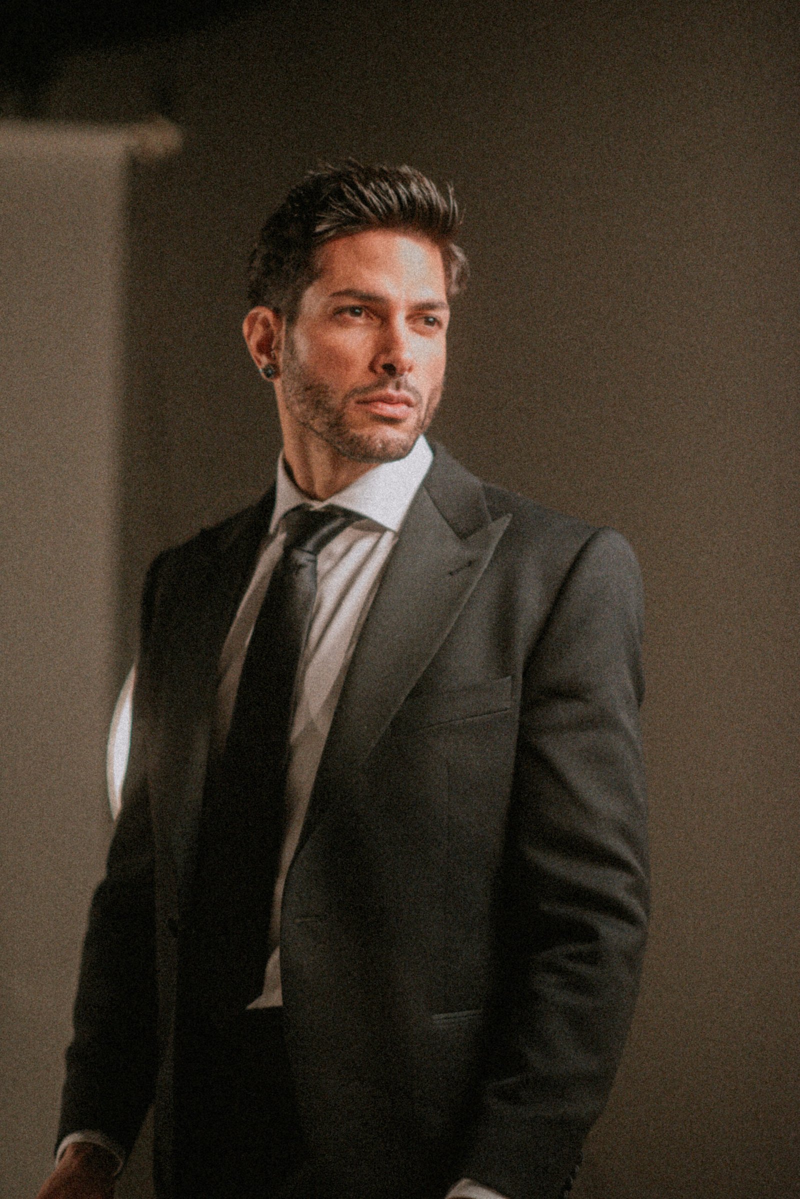 Still in Bloom Photography by Lana Sobota - Vintage Inspired Cinematic Photography