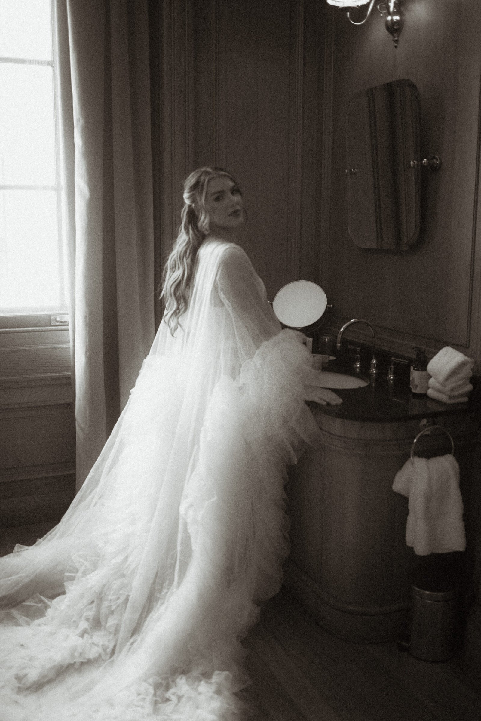 Still in Bloom Photography by Lana Sobota - Vintage Inspired Cinematic Photography